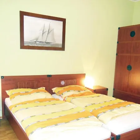 Holiday Na Skalce